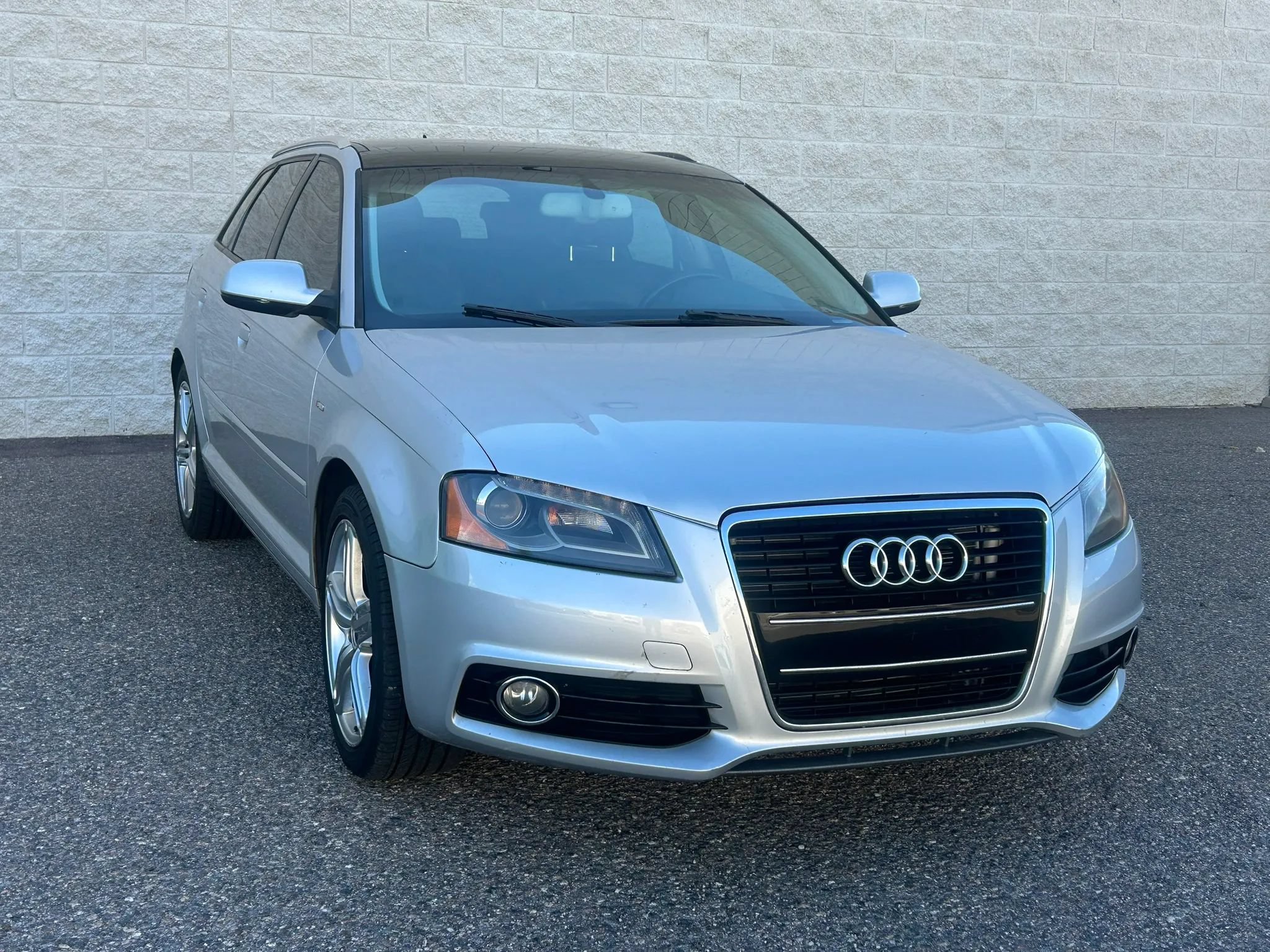 Used 2011 Audi A3 TDI Premium Plus FWD image 3