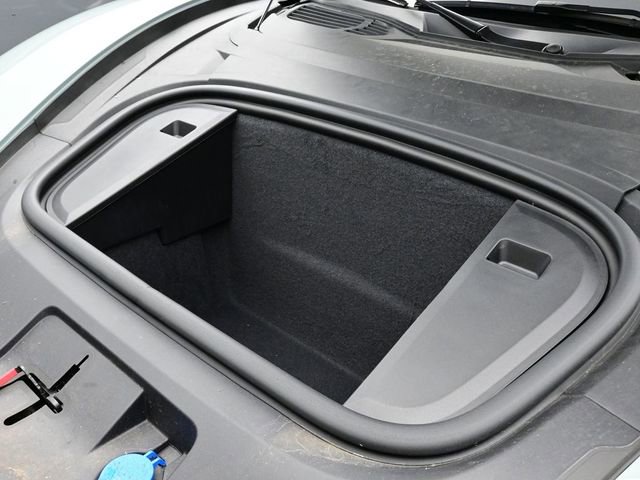 Used 2025 Porsche Taycan 4S image 21