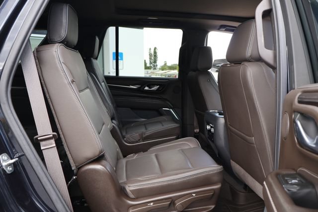 Used 2021 GMC Yukon Denali AWD/4WD image 23
