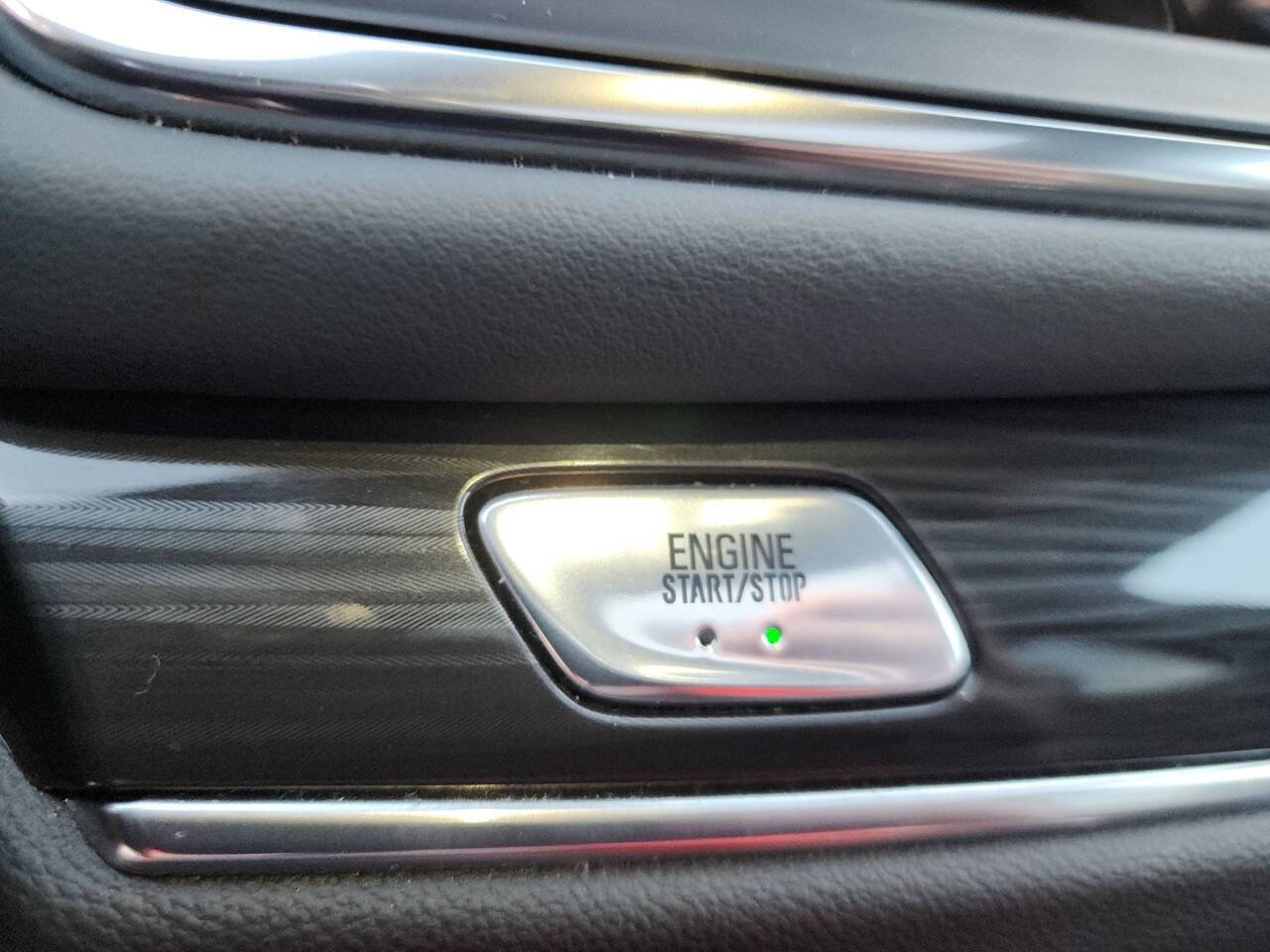 Used 2024 Buick Enclave Essence w/ Experience Buick Package image 28