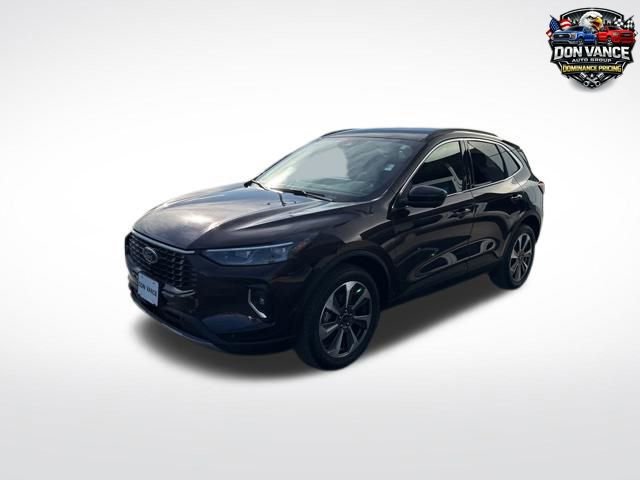 Certified 2023 Ford Escape Platinum image 1