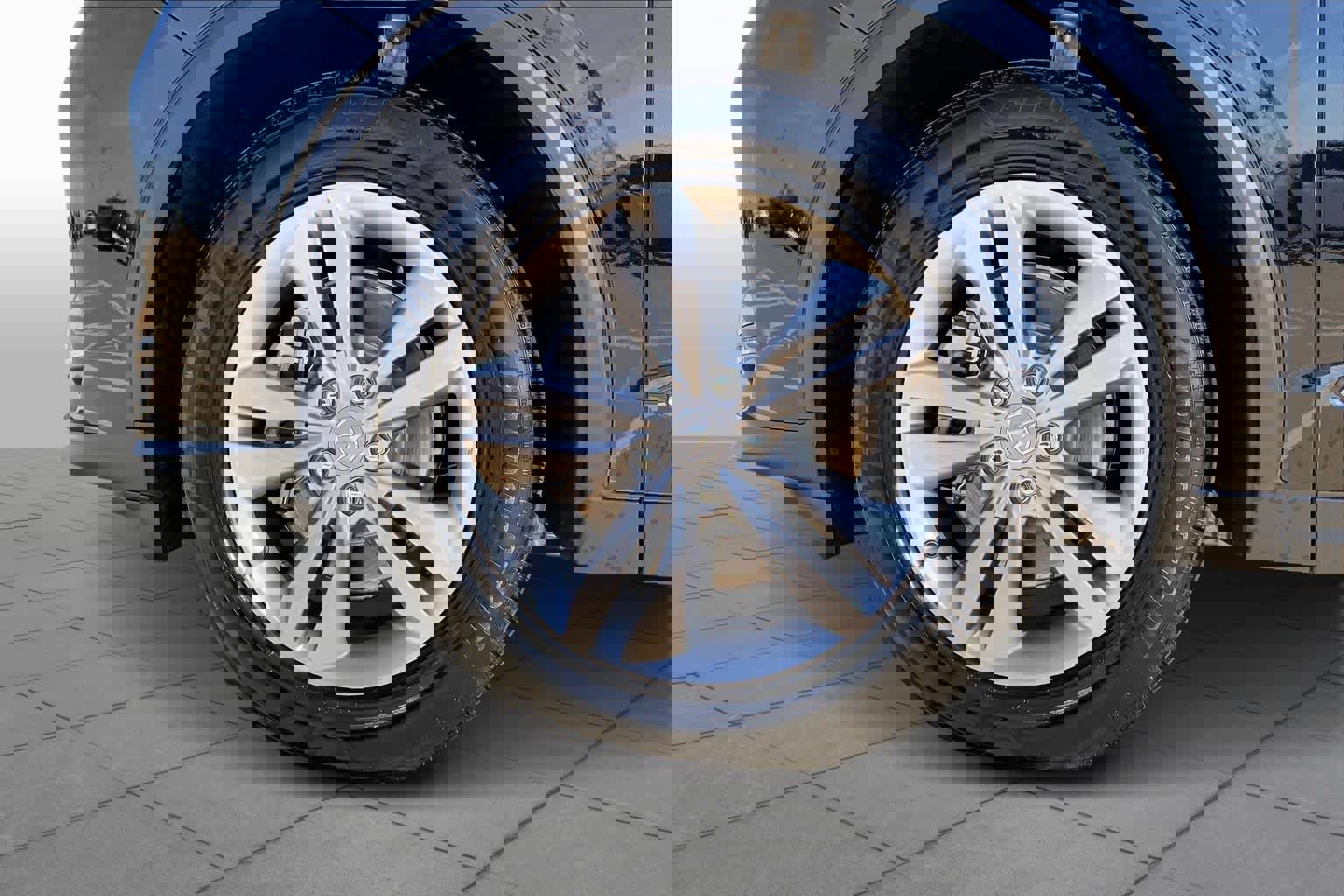 Certified 2026 Acura MDX FWD image 10