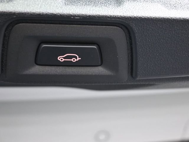 New 2026 BMW X5 sDrive40i image 16