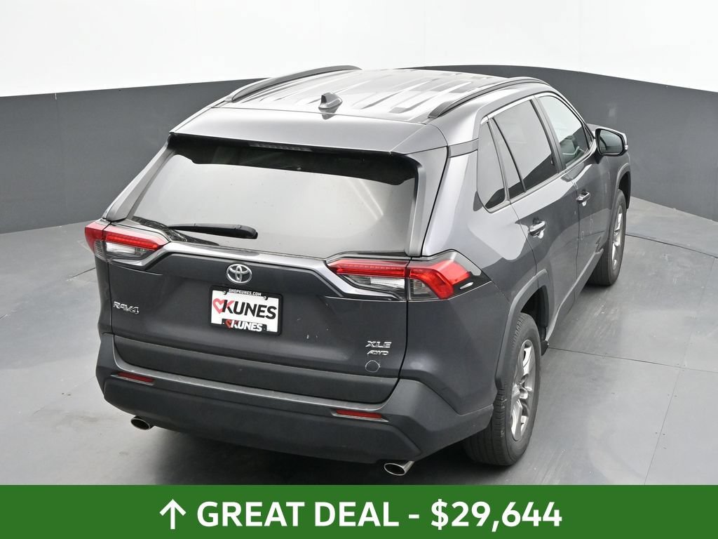 Used 2024 Toyota RAV4 XLE w/ Weather Package AWD/4WD image 39