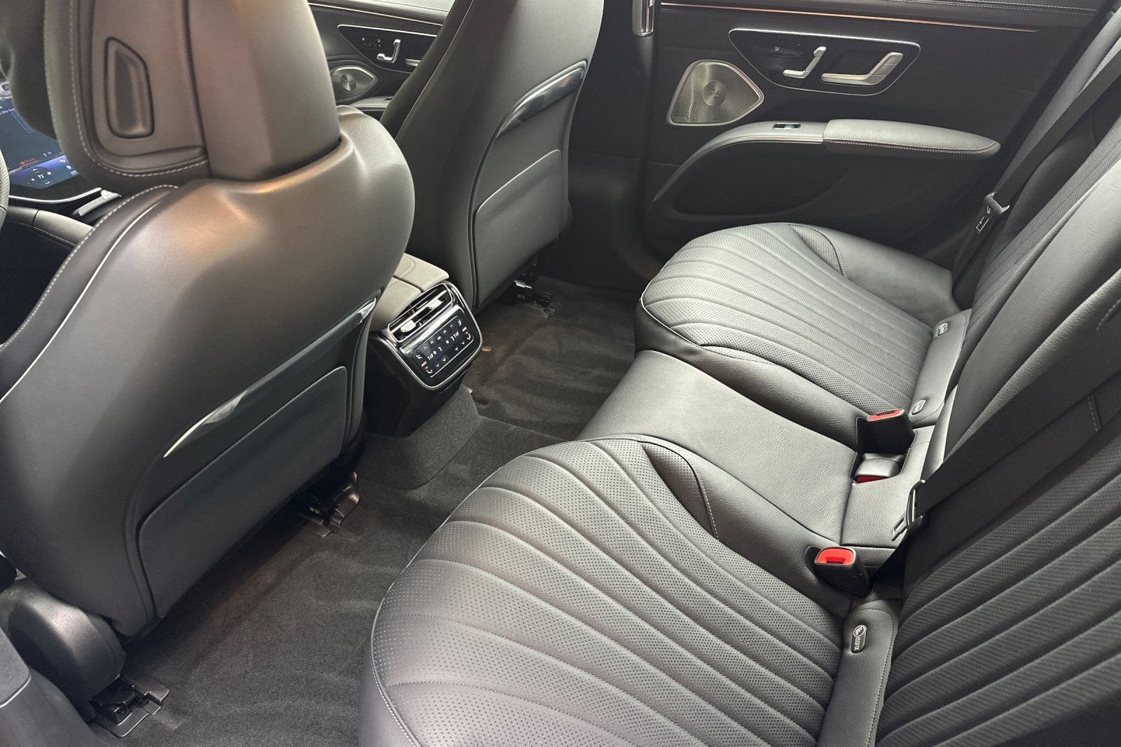 Certified 2025 Mercedes-Benz EQS 450+ 4MATIC Sedan image 15