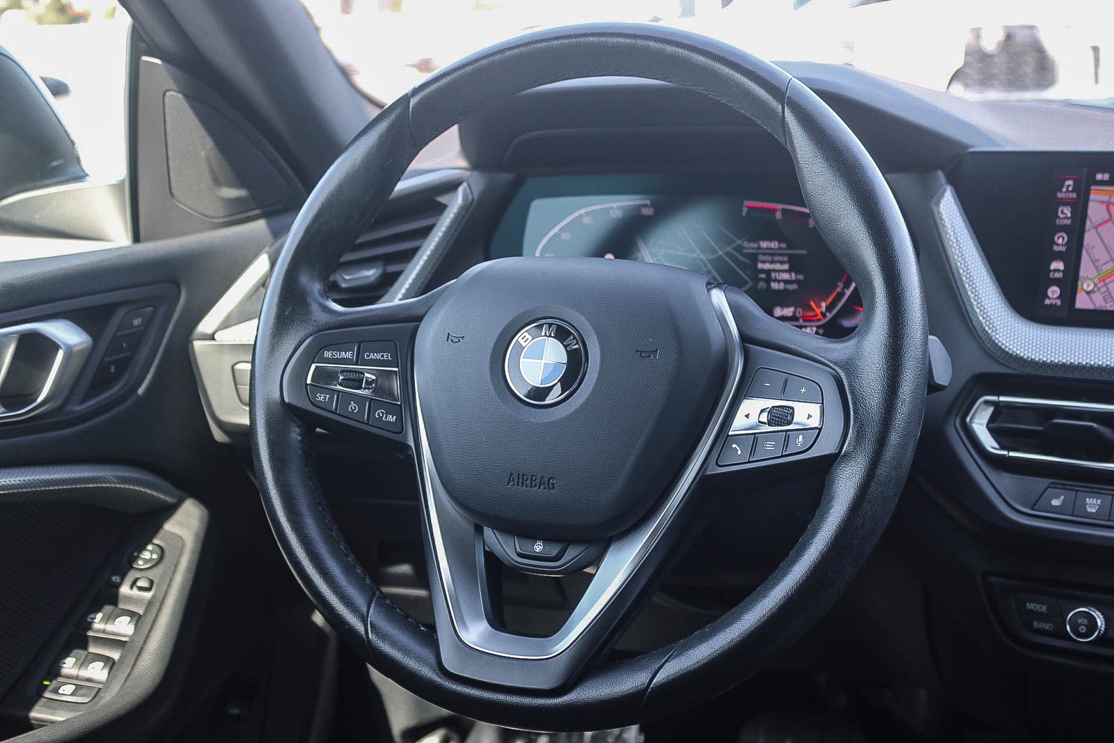 Used 2022 BMW 228i Gran Coupe w/ Convenience Package FWD image 17