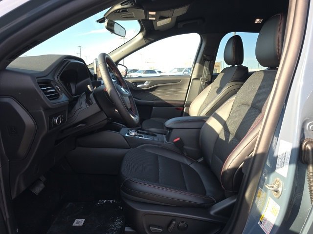 New 2026 Ford Escape ST-Line w/ Cold Weather Package image 20