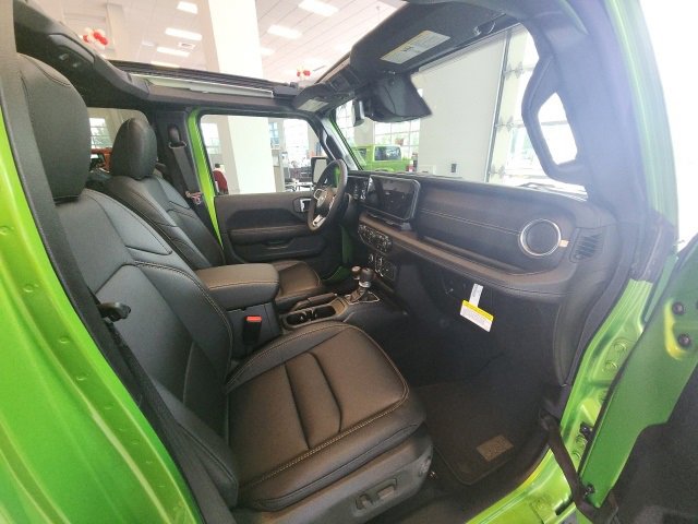 New 2026 Jeep Wrangler Sahara image 24