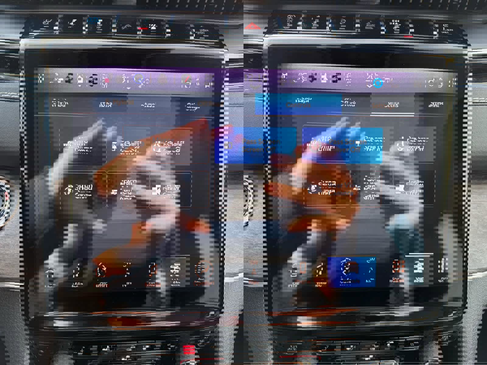 Used 2023 Jeep Grand Cherokee 30th Anniversary image 22