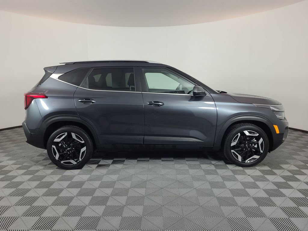 Used 2024 Kia Seltos SX image 2