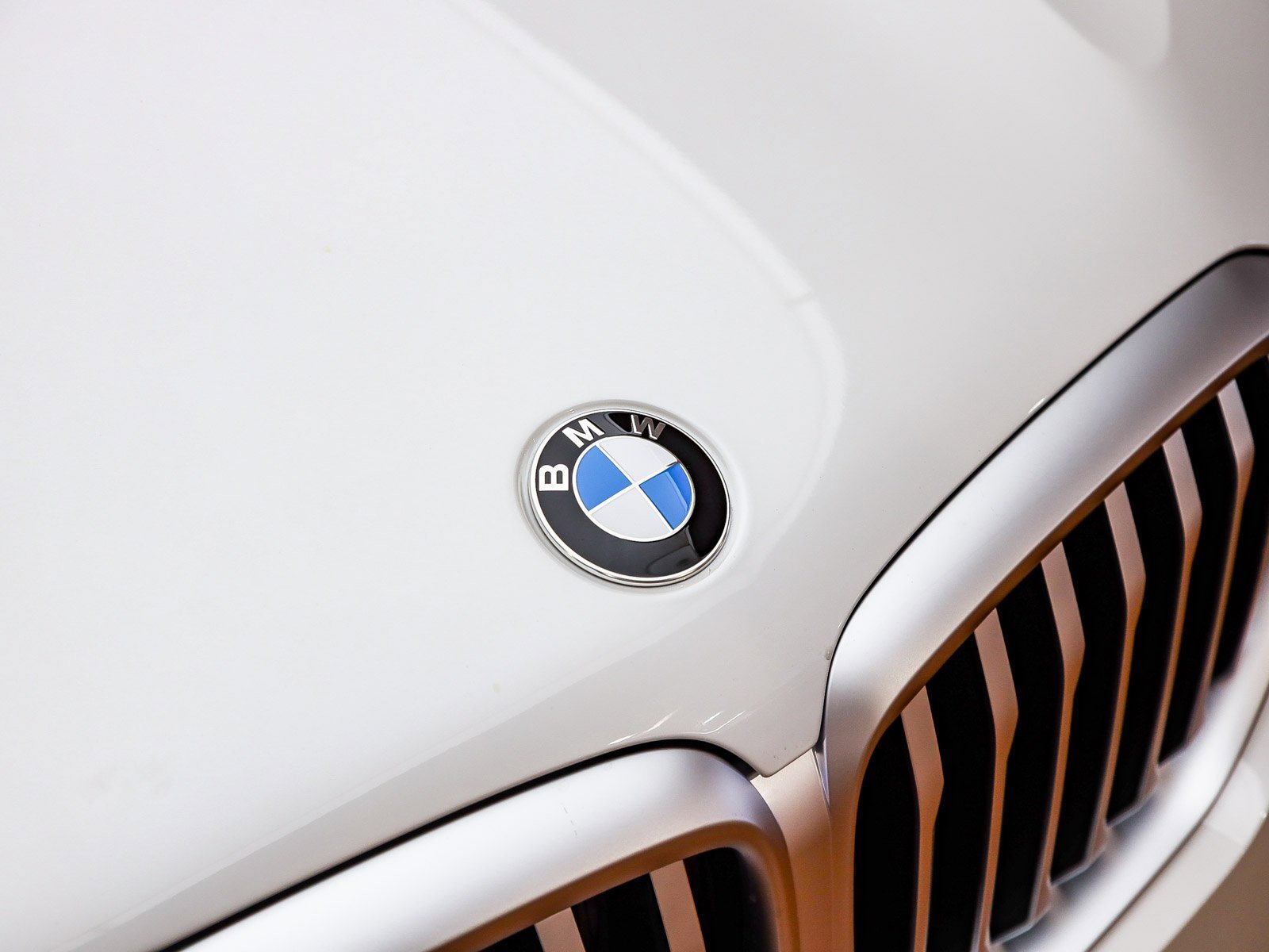 New 2026 BMW X5 sDrive40i w/ Premium Package image 6