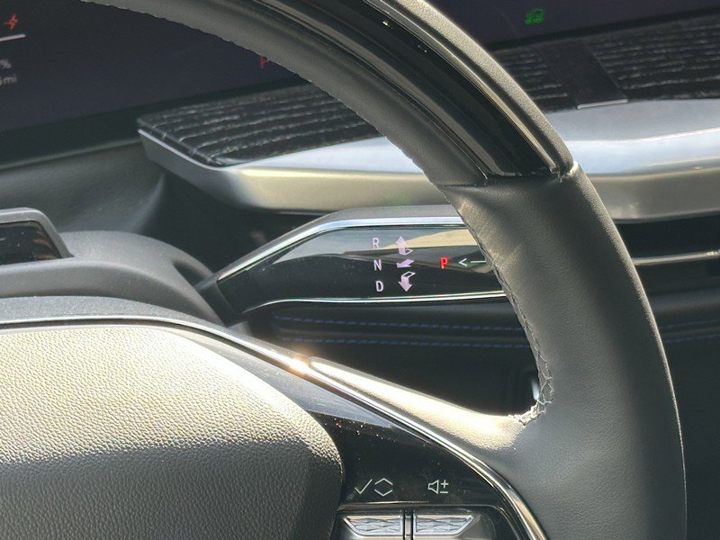 New 2025 Cadillac Escalade IQ Luxury 1 w/ Smart Trailering package image 13