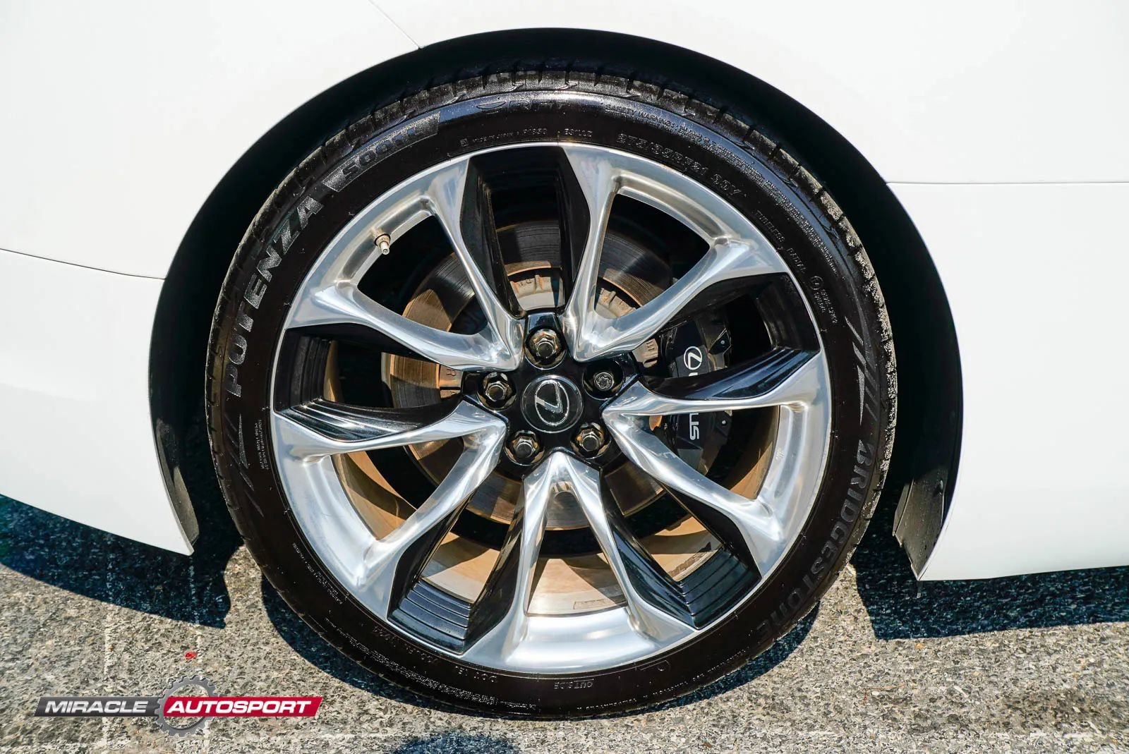 Used 2021 Lexus LC 500 Convertible w/ Touring Package RWD image 11