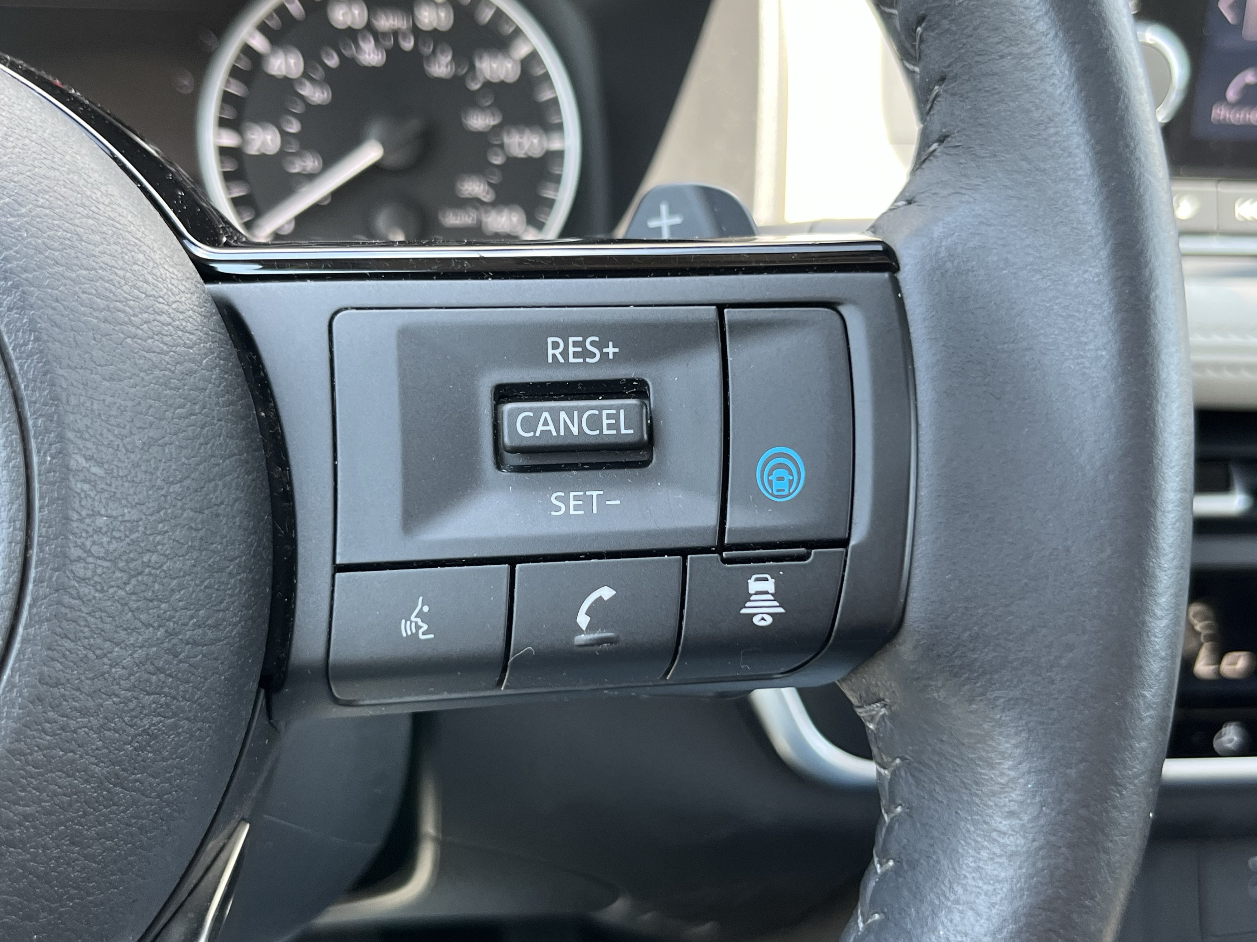 Used 2023 Nissan Rogue SV w/ SV Premium B Package AWD/4WD image 26