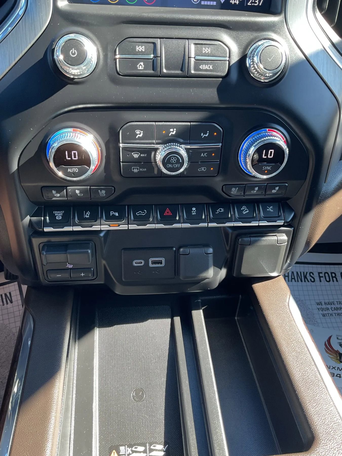 Used 2022 GMC Sierra 3500 Denali w/ Denali Ultimate Package image 36