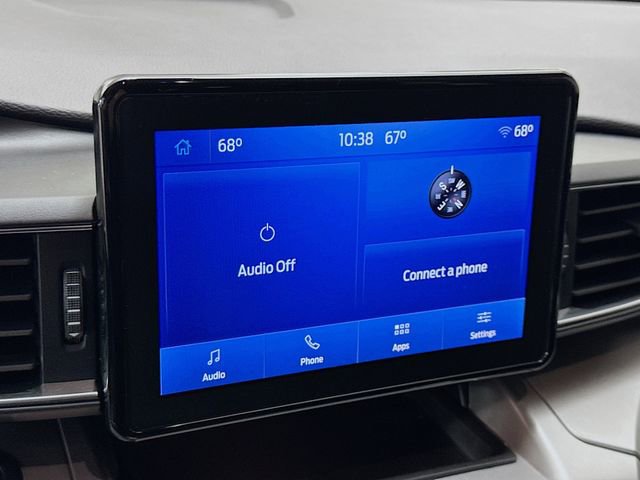 Used 2022 Ford Explorer XLT w/ Equipment Group 202A image 15