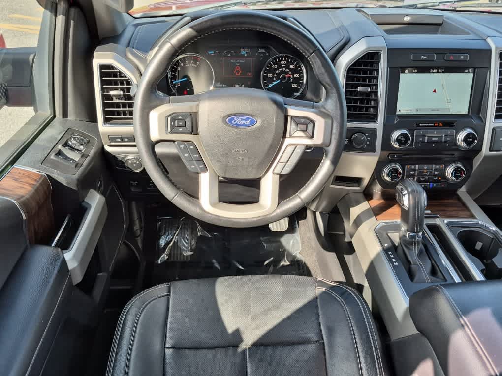 Used 2018 Ford F150 Lariat w/ Equipment Group 502A Luxury AWD/4WD image 9