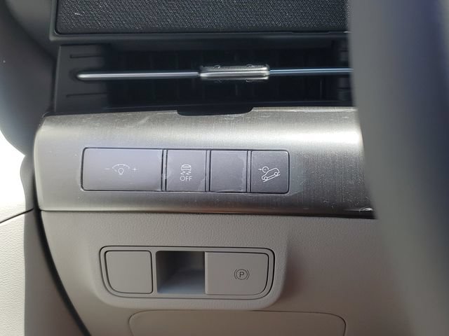 New 2026 Hyundai Kona SEL Sport AWD/4WD image 20
