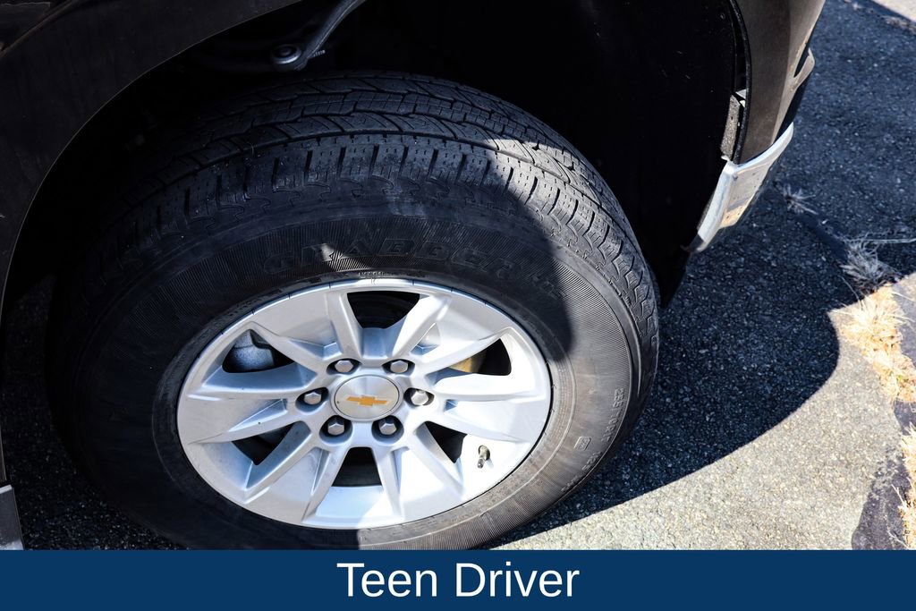 Used 2025 Chevrolet Silverado 1500 LT image 40