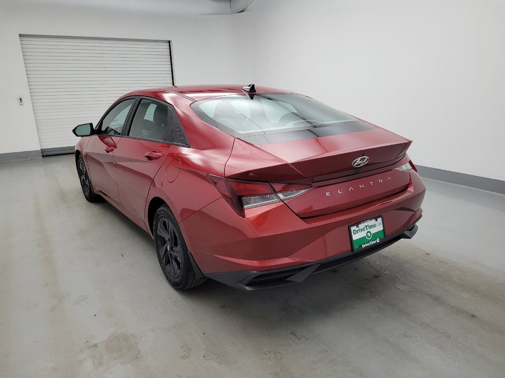 Used 2023 Hyundai Elantra SEL FWD image 5