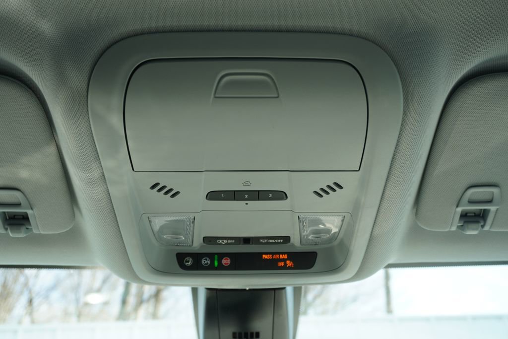 Used 2021 Chevrolet Blazer LT w/ Sound & Technology Package image 28