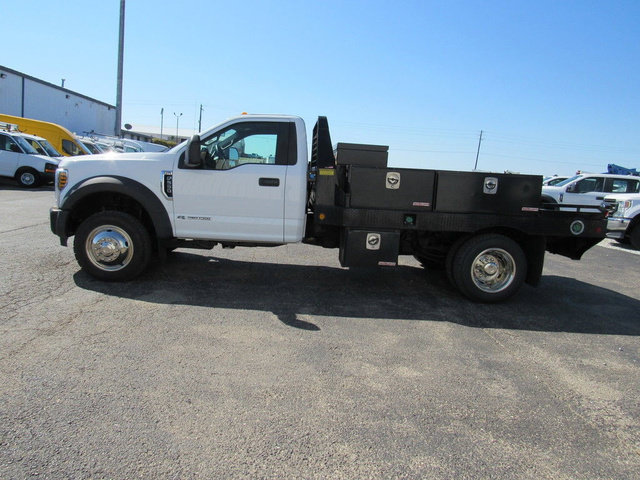 Used 2018 Ford F550 2WD Regular Cab Super Duty image 6