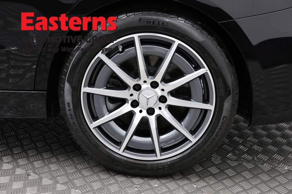 Used 2024 Mercedes-Benz C 43 AMG 4MATIC Sedan image 32