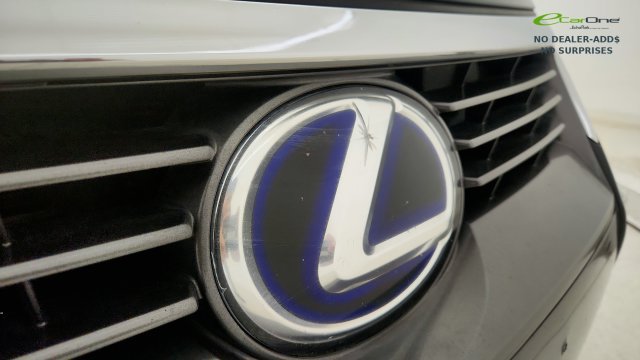 Used 2015 Lexus CT 200h w/ Navigation Package FWD image 33