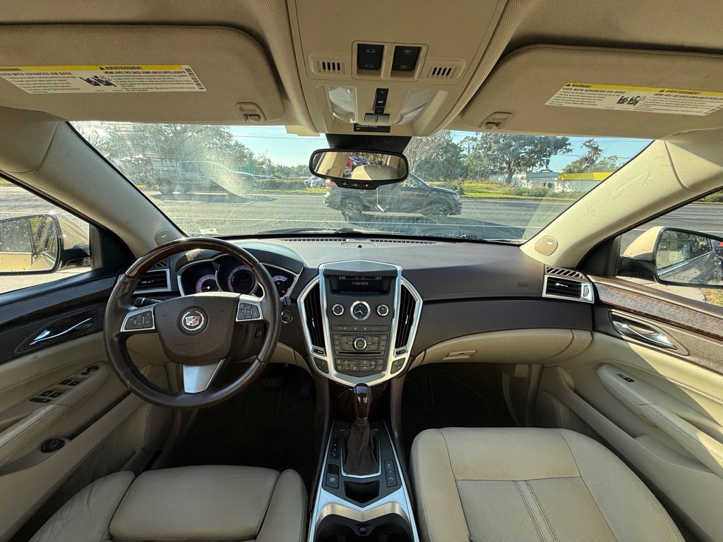 Used 2010 Cadillac SRX Luxury image 6