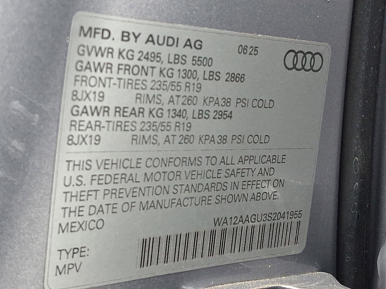 Used 2025 Audi Q5 Premium Plus w/ Premium Plus image 27