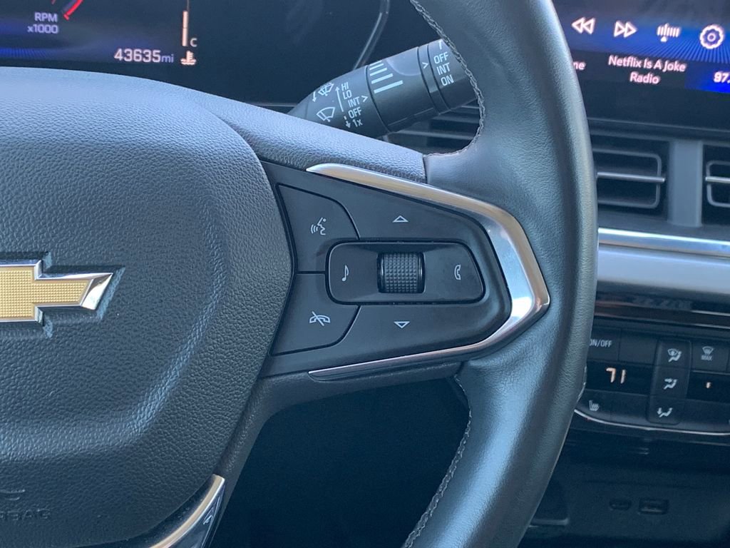 Used 2024 Chevrolet Trax LT w/ Driver Confidence Package image 13