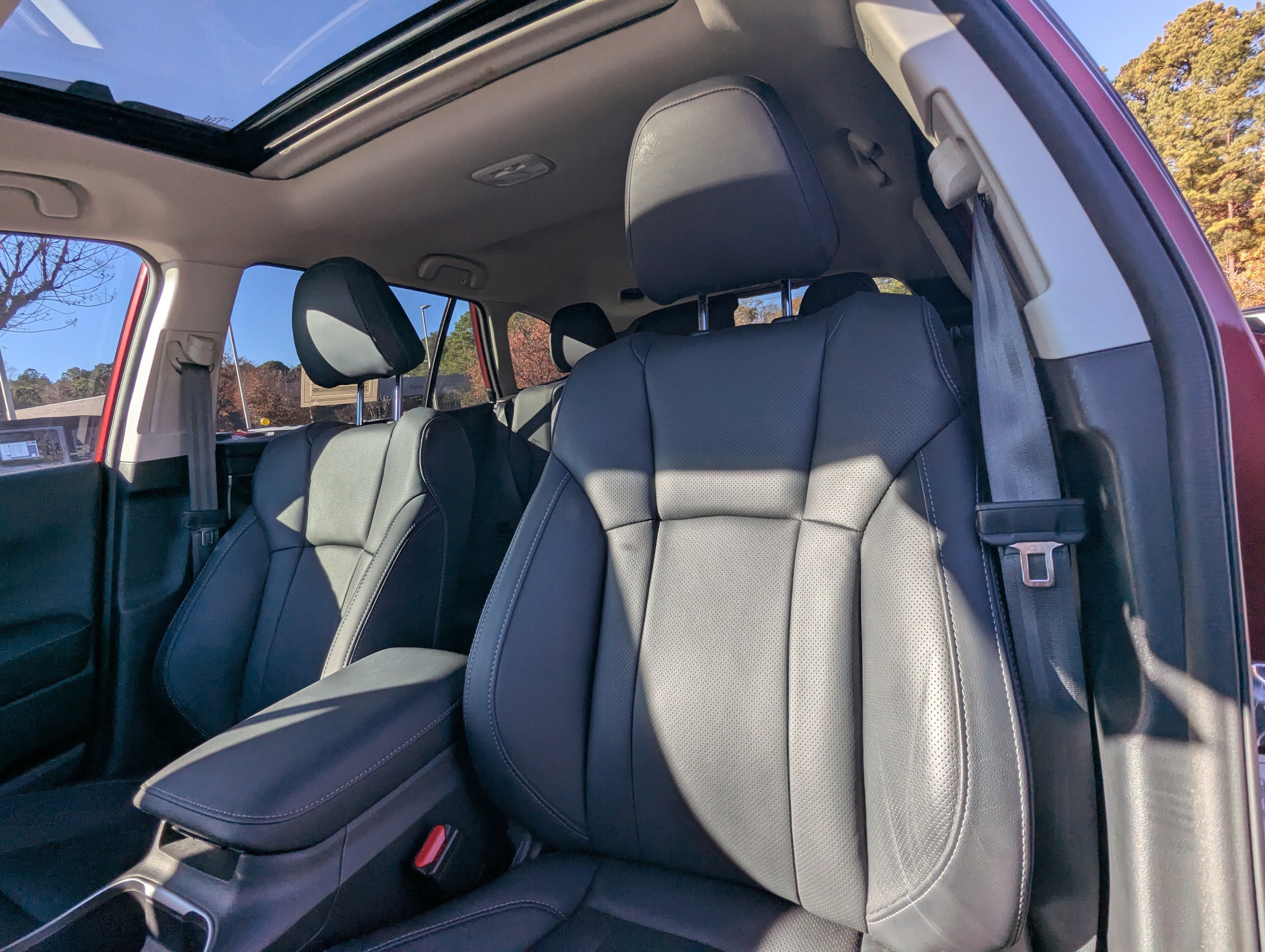 Used 2025 Subaru Outback Touring image 10