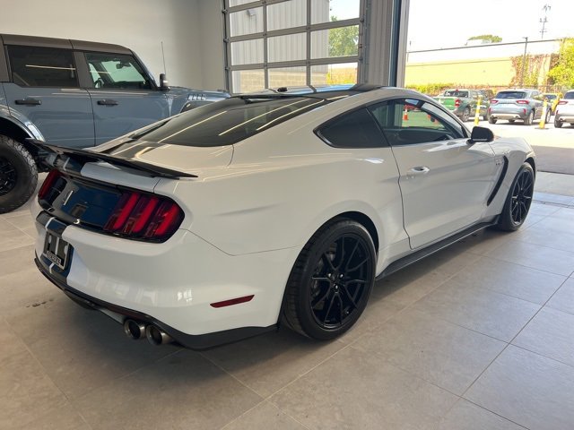 Used 2020 Ford Mustang Shelby GT350 image 4