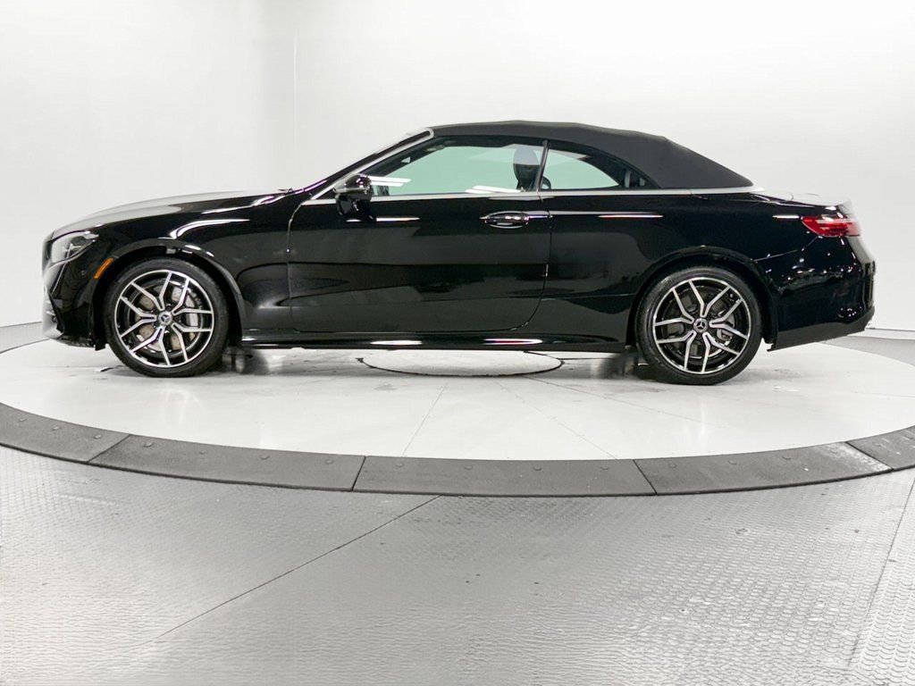 Used 2023 Mercedes-Benz E 450 4MATIC Cabriolet image 4