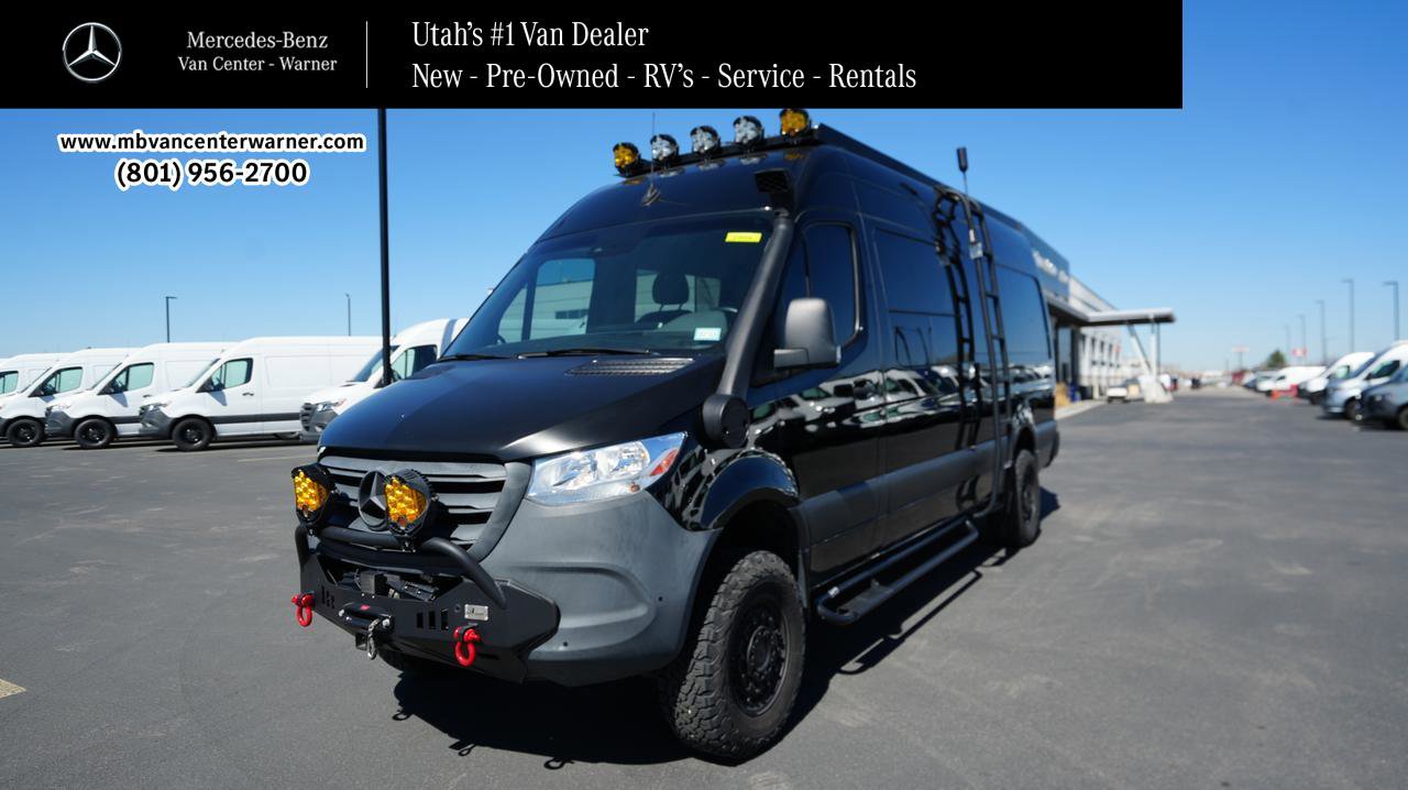 Used 2020 Mercedes-Benz Sprinter 2500 image 1