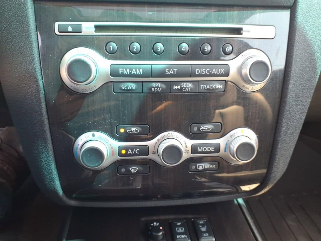Used 2014 Nissan Maxima 3.5 SV w/ Premium Package FWD image 12