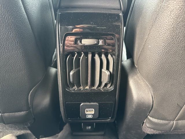 Used 2024 Jeep Compass Limited image 13