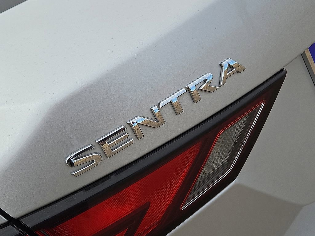 Used 2023 Nissan Sentra SV image 12