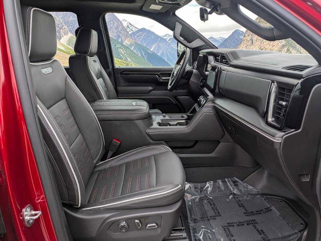 Used 2024 GMC Sierra 2500 AT4X AWD/4WD image 21
