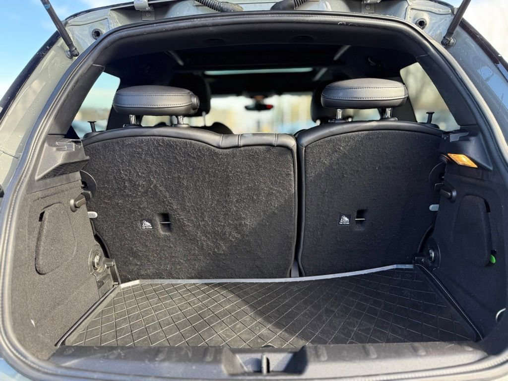 Used 2015 MINI Cooper S image 11