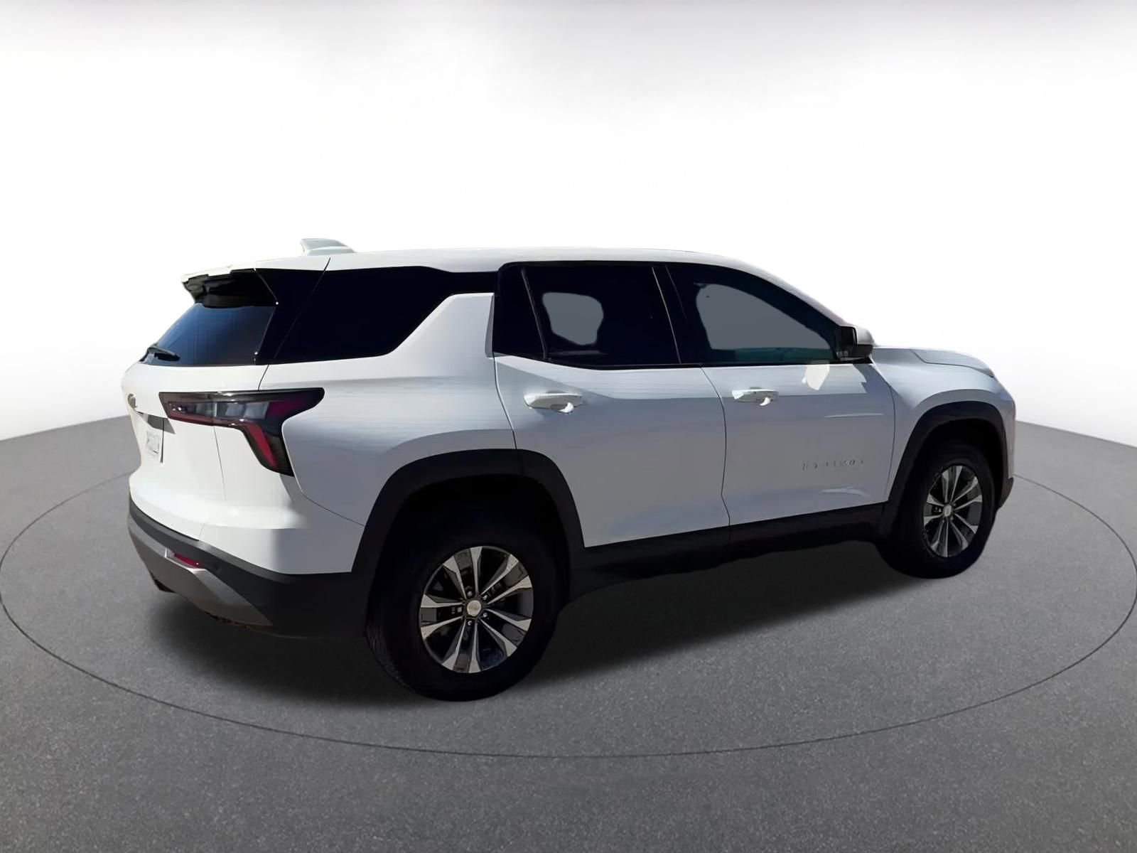 Used 2025 Chevrolet Equinox LT image 14