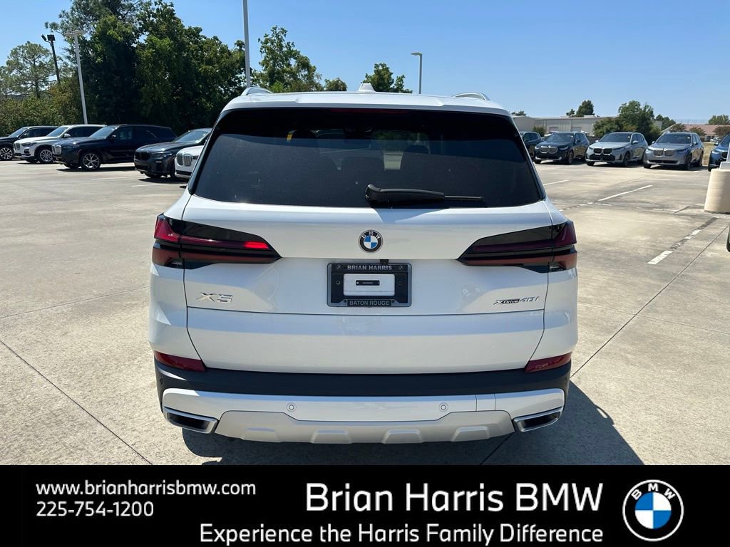 Certified 2025 BMW X5 xDrive40i w/ Premium Package image 8