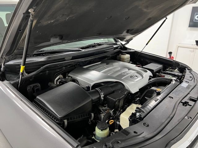 Used 2014 Toyota Land Cruiser image 64