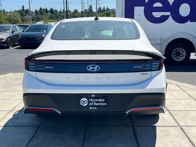 New 2026 Hyundai Sonata Blue FWD image 10