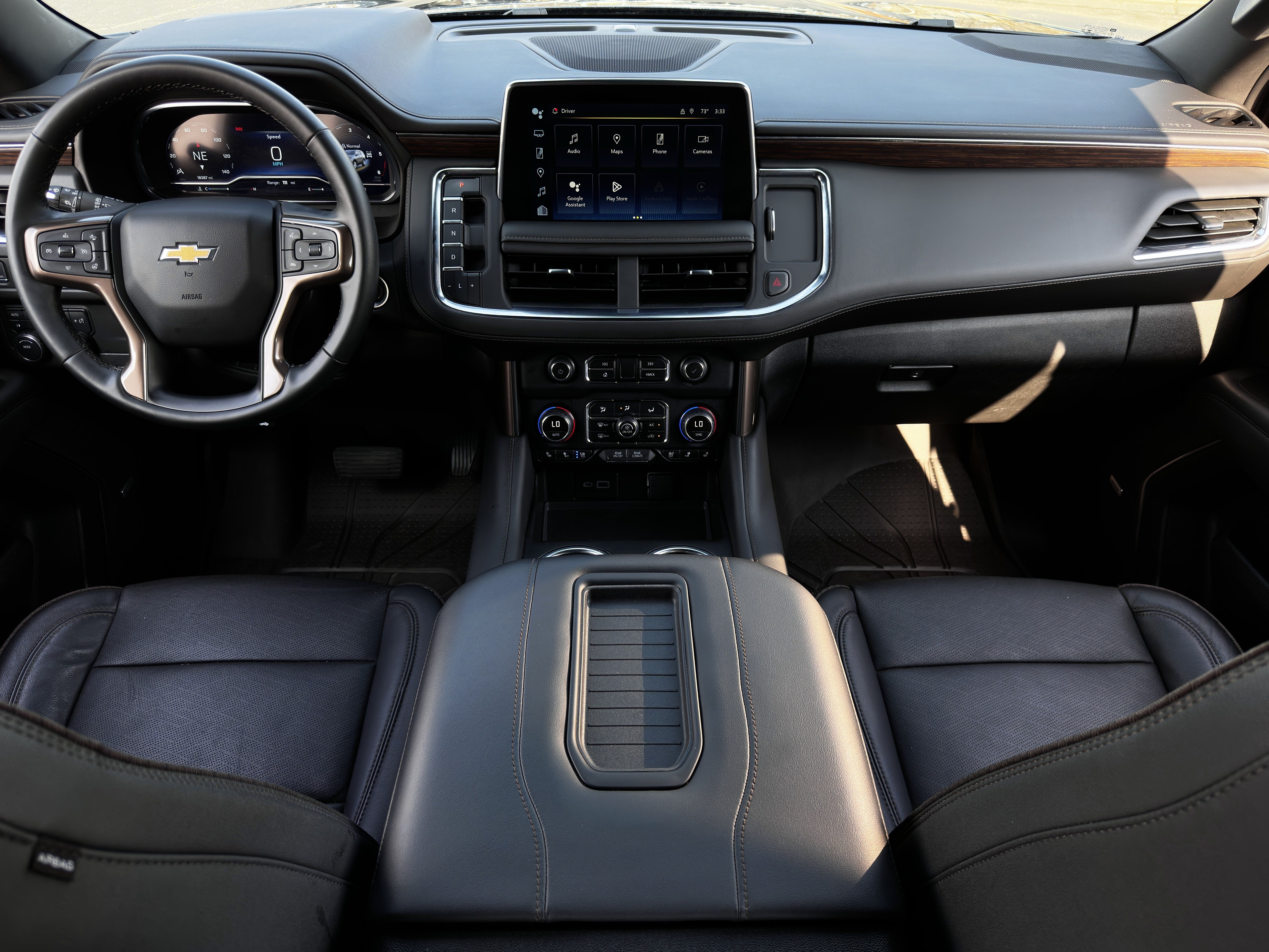 Used 2024 Chevrolet Tahoe High Country AWD/4WD image 28