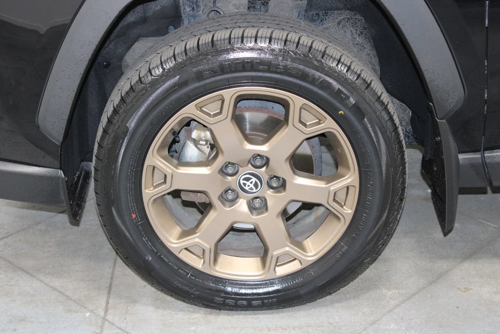 Used 2024 Toyota RAV4 AWD Hybrid image 18