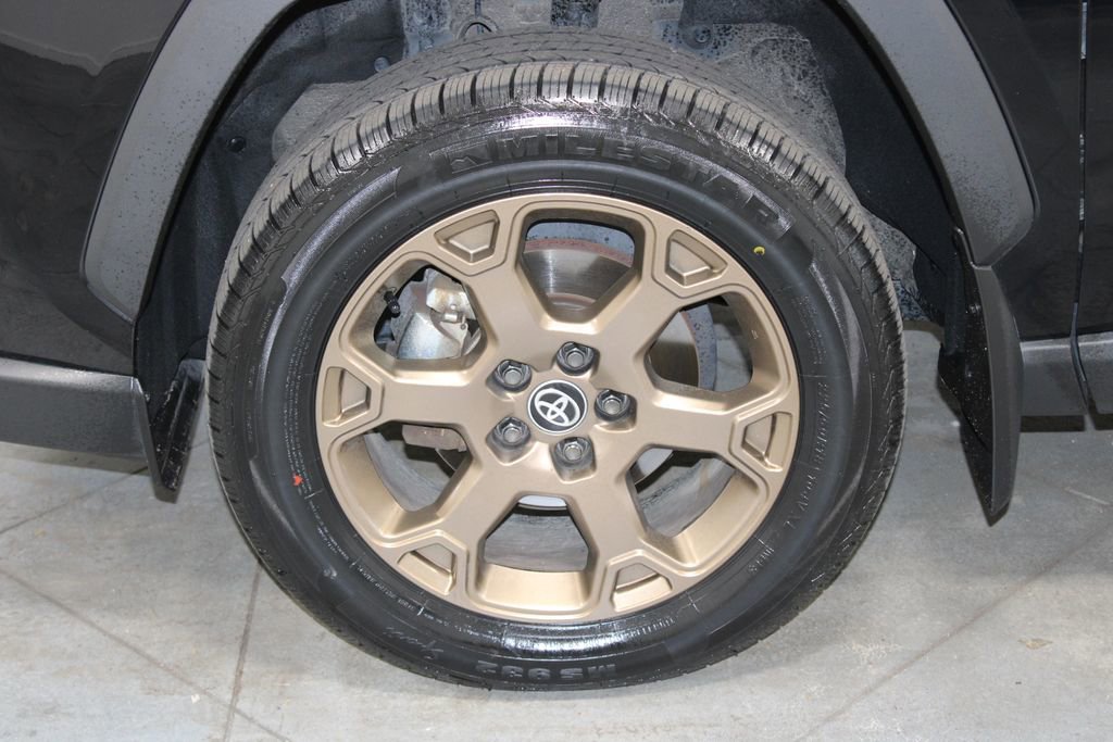 Used 2024 Toyota RAV4 AWD Hybrid image 18