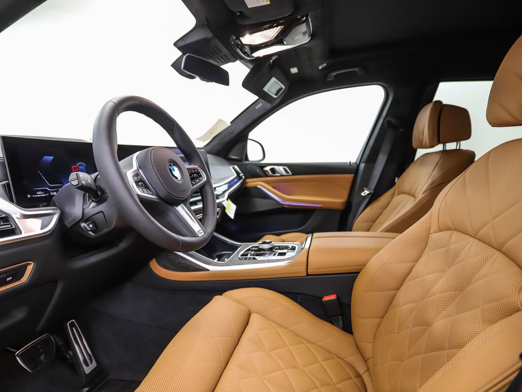Used 2025 BMW X7 xDrive40i w/ M Sport Package image 10