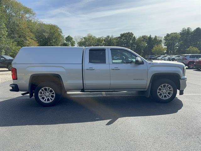 Used 2016 GMC Sierra 1500 SLE w/ SLE Value Package AWD/4WD image 6