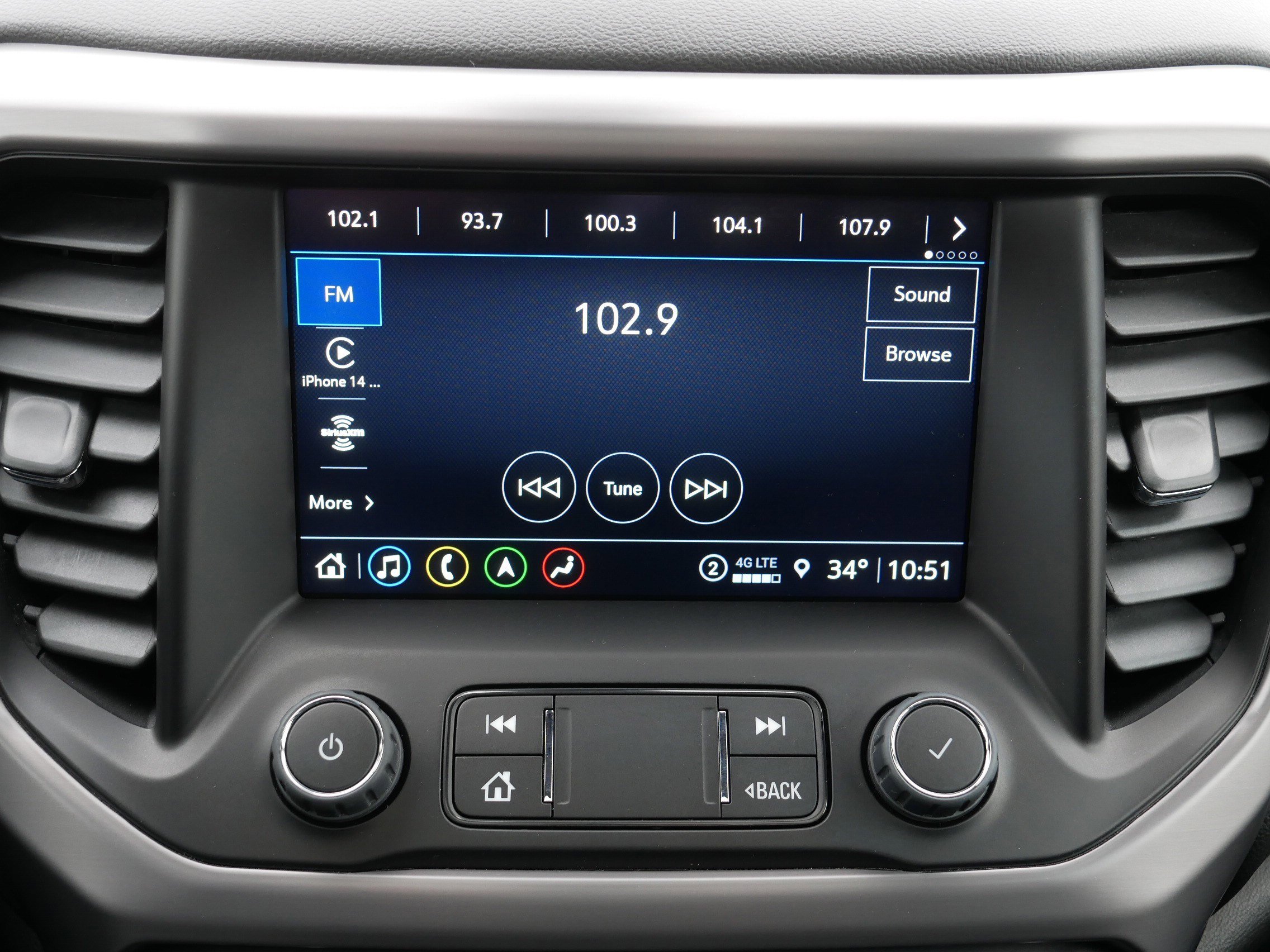 Certified 2023 GMC Acadia AT4 w/ Technology Package image 22